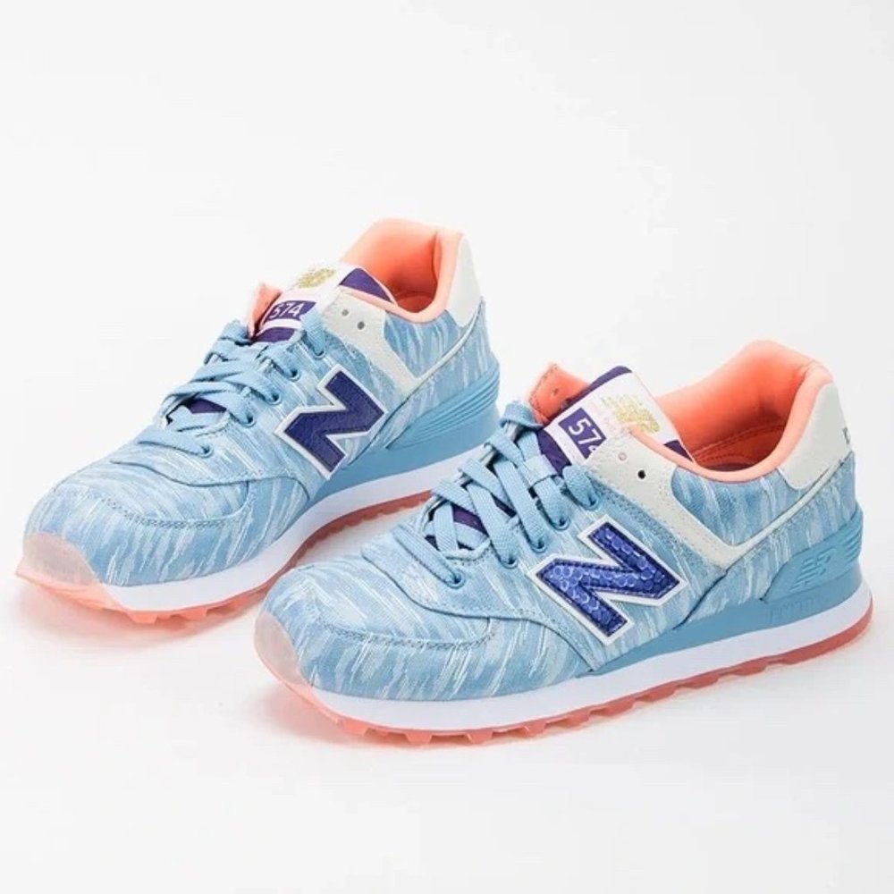 New Balance blue 574 WL574SIC. Size 8.5
